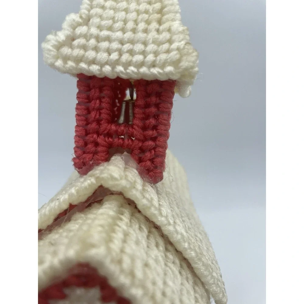 Vtg 70s Handmade Yarn Needlepoint Completed‎ School House Candy Plastic Canvas